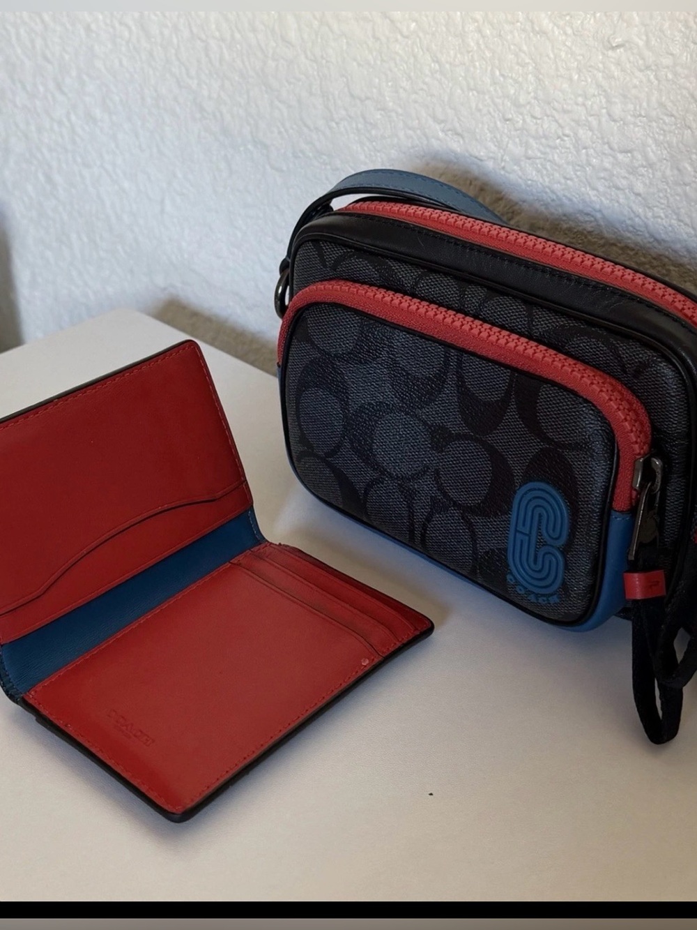 Coach Sig Double Zip Crossbody Bag multicolor /Wallet included. (Small) - Picture 5 of 8